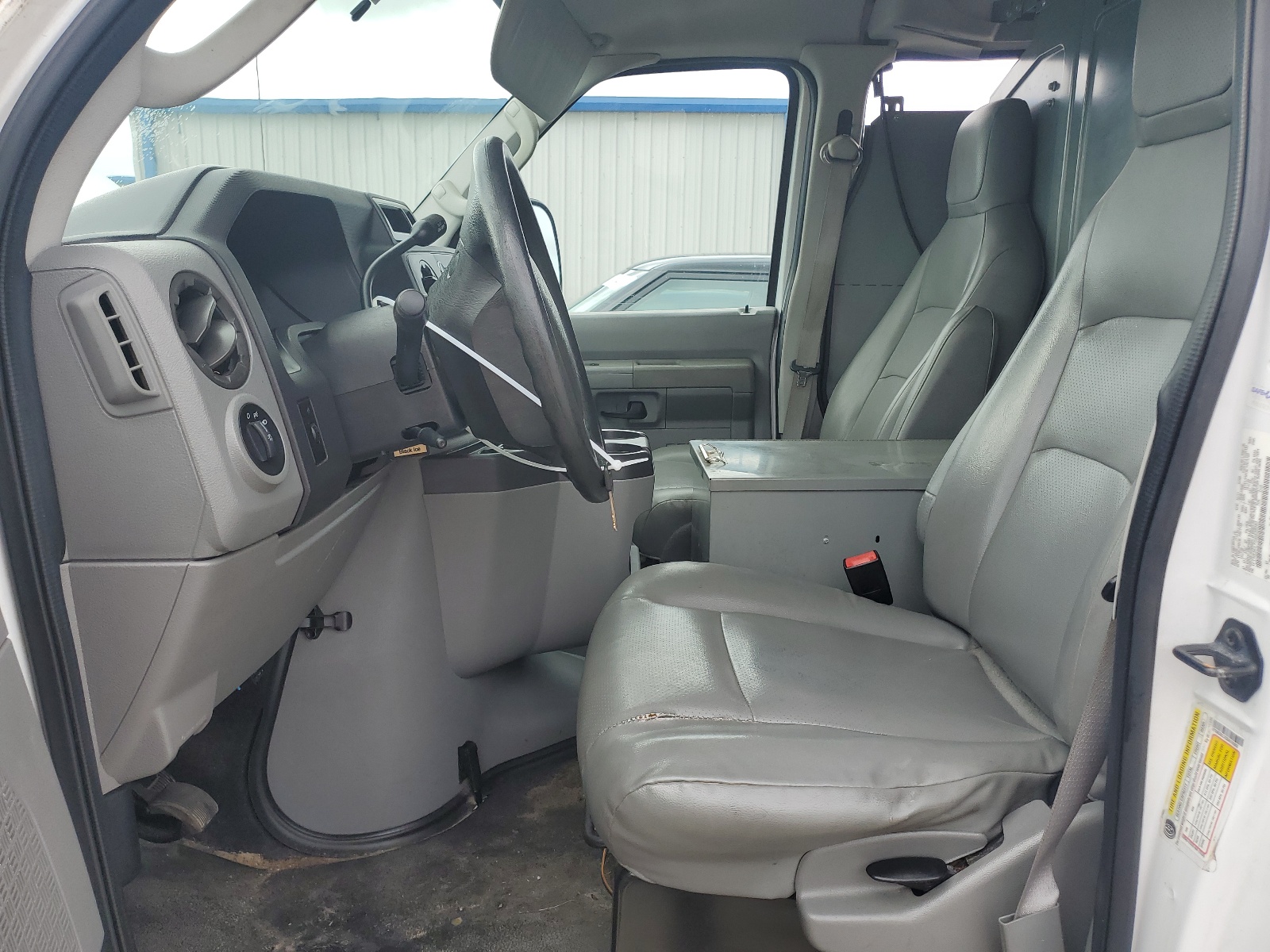 1FTNE2EL7CDA19583 2012 Ford Econoline E250 Van