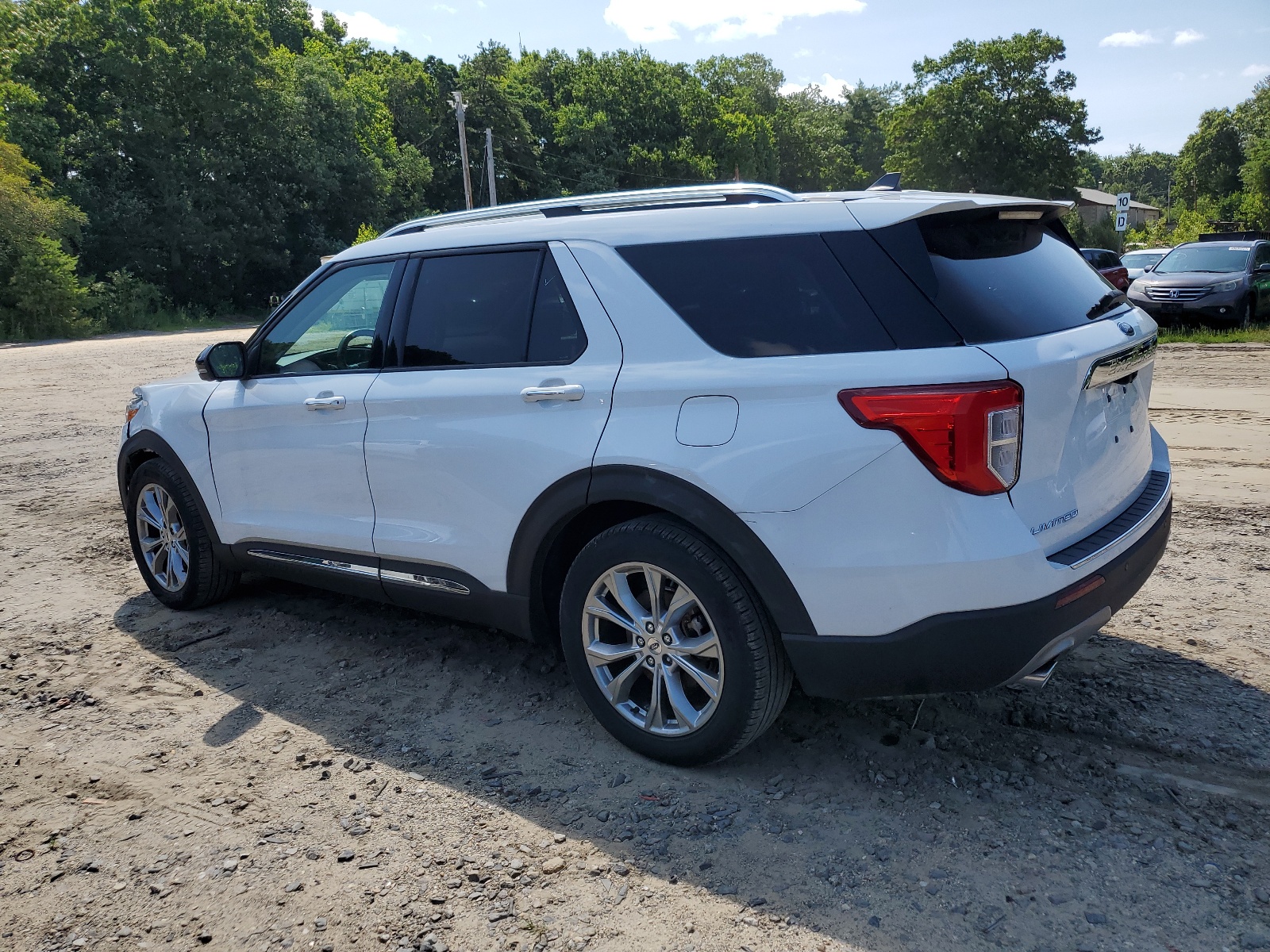 2021 Ford Explorer Limited vin: 1FMSK7FH1MGB36025