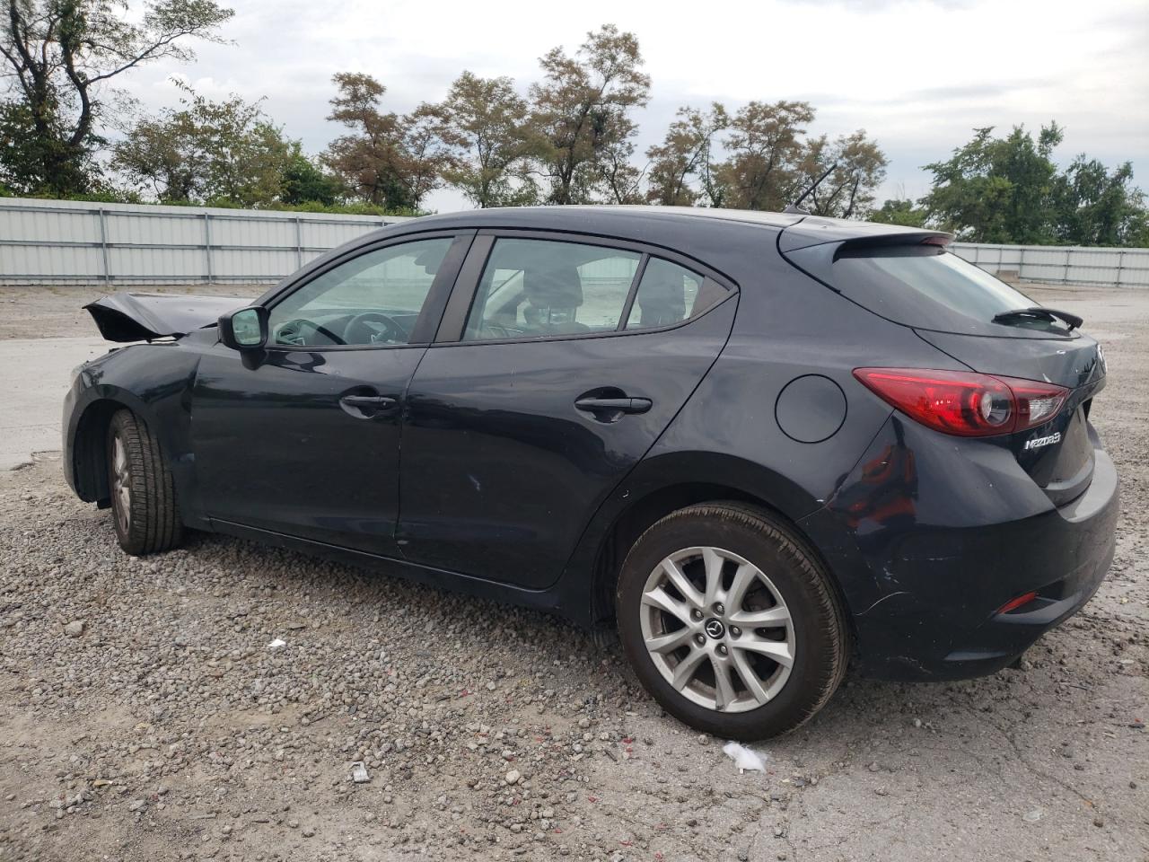 VIN 3MZBN1K71JM177808 2018 MAZDA 3 no.2