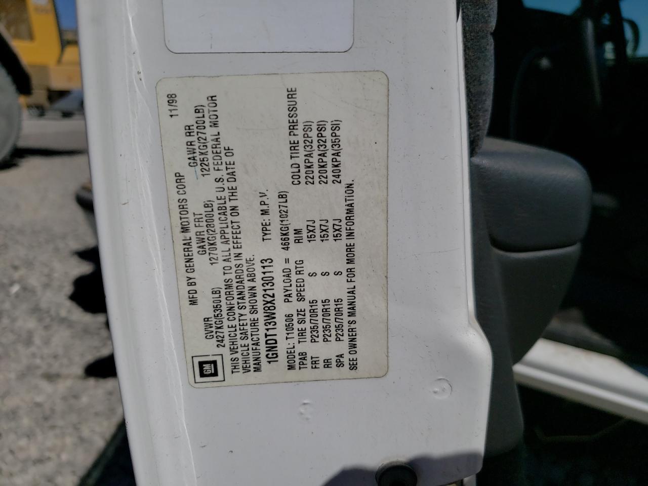 1999 Chevrolet Blazer VIN: 1GNDT13W8X2130113 Lot: 60746244