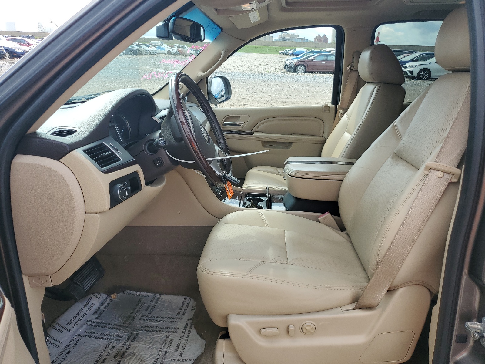 1GYS3CEF3BR148893 2011 Cadillac Escalade Premium