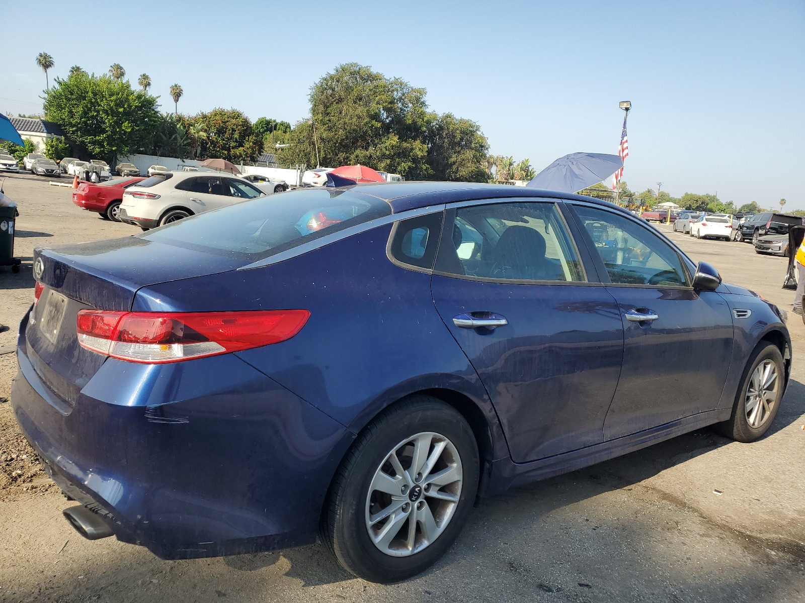 5XXGT4L38HG144442 2017 Kia Optima Lx