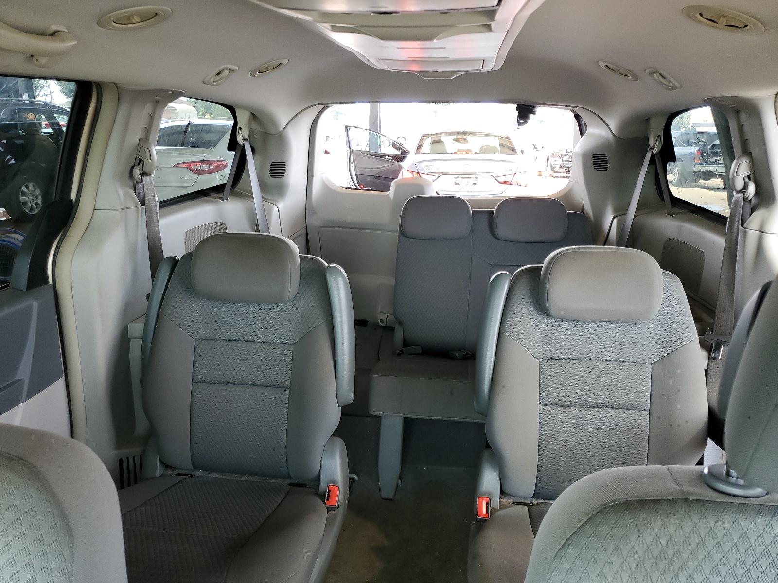 2A4RR5D19AR449191 2010 Chrysler Town & Country Touring