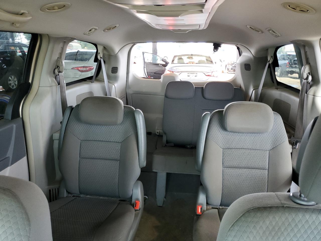 2010 Chrysler Town & Country Touring VIN: 2A4RR5D19AR449191 Lot: 64084984