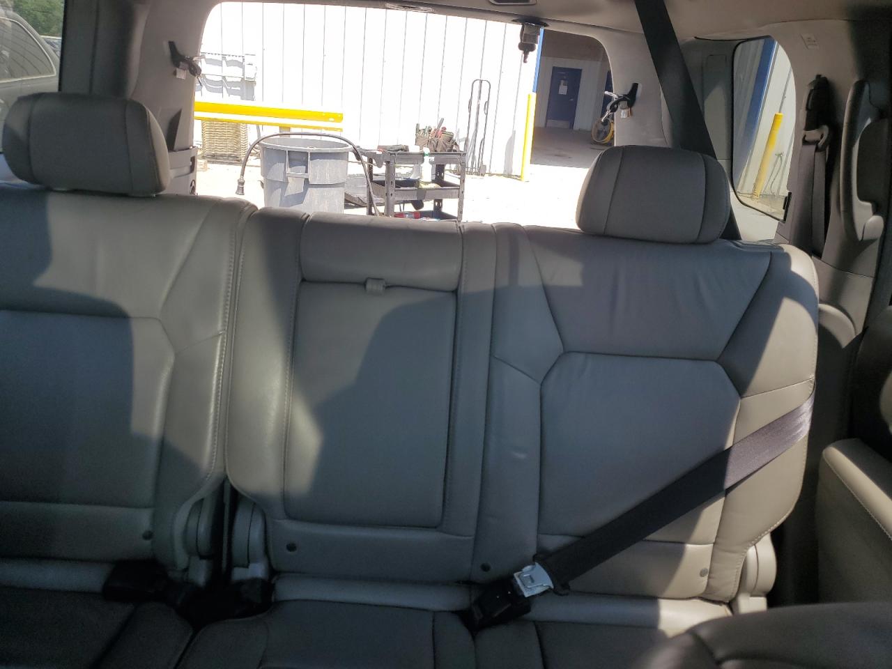 2011 Honda Pilot Exl VIN: 5FNYF4H56BB072298 Lot: 63417384