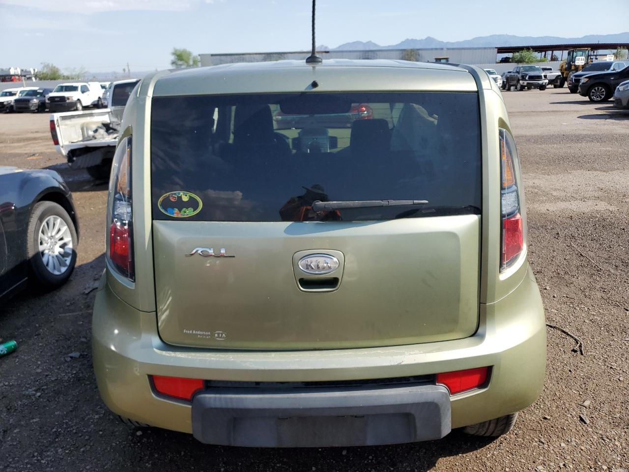 KNDJT2A27A7138988 2010 Kia Soul +