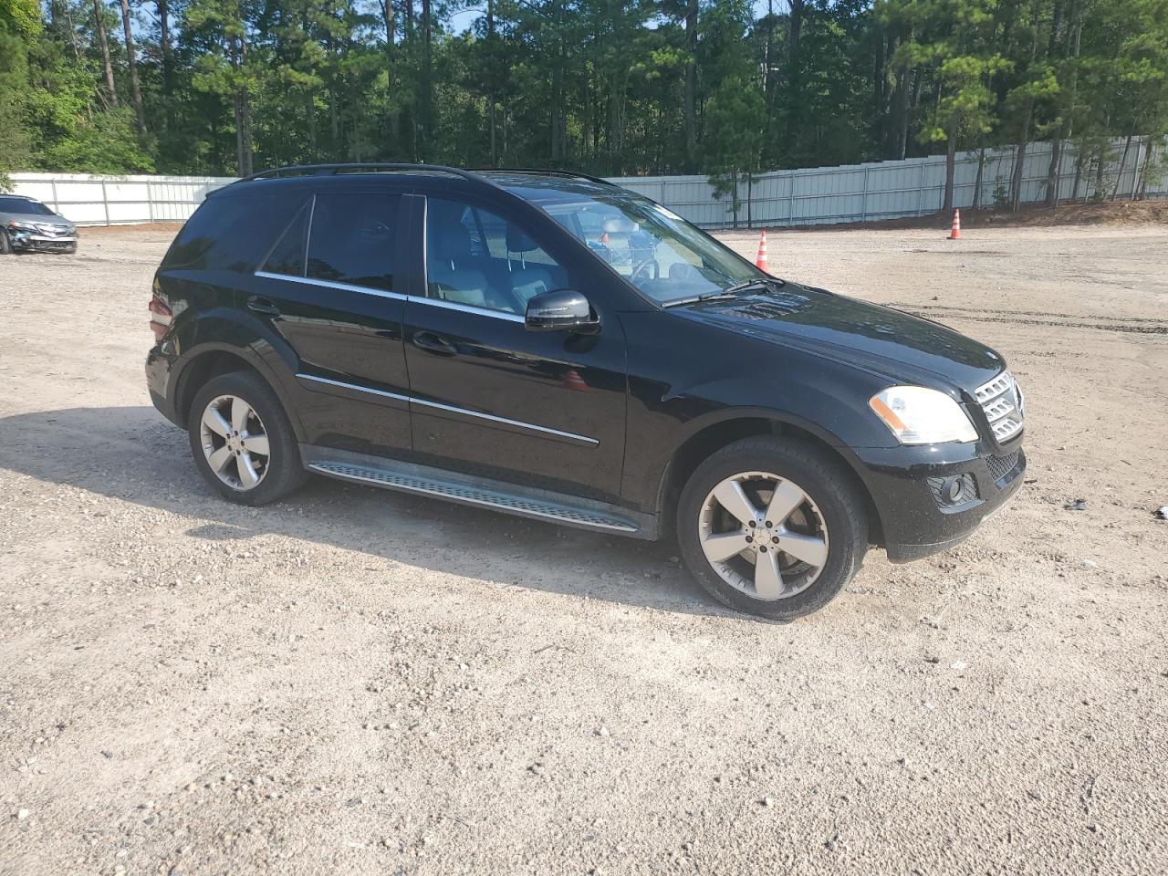 2011 Mercedes-Benz Ml 350 4Matic VIN: 4JGBB8GB5BA705359 Lot: 63589944