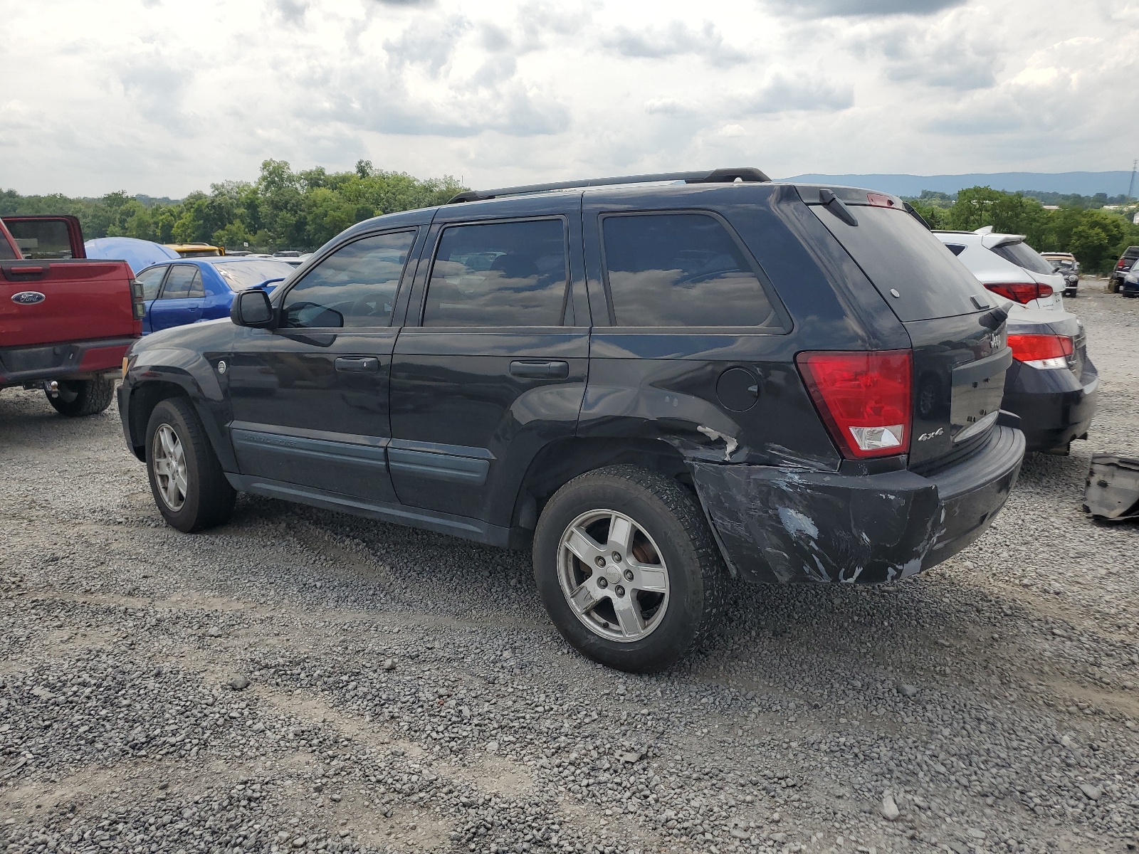 1J4HR48N75C542213 2005 Jeep Grand Cherokee Laredo