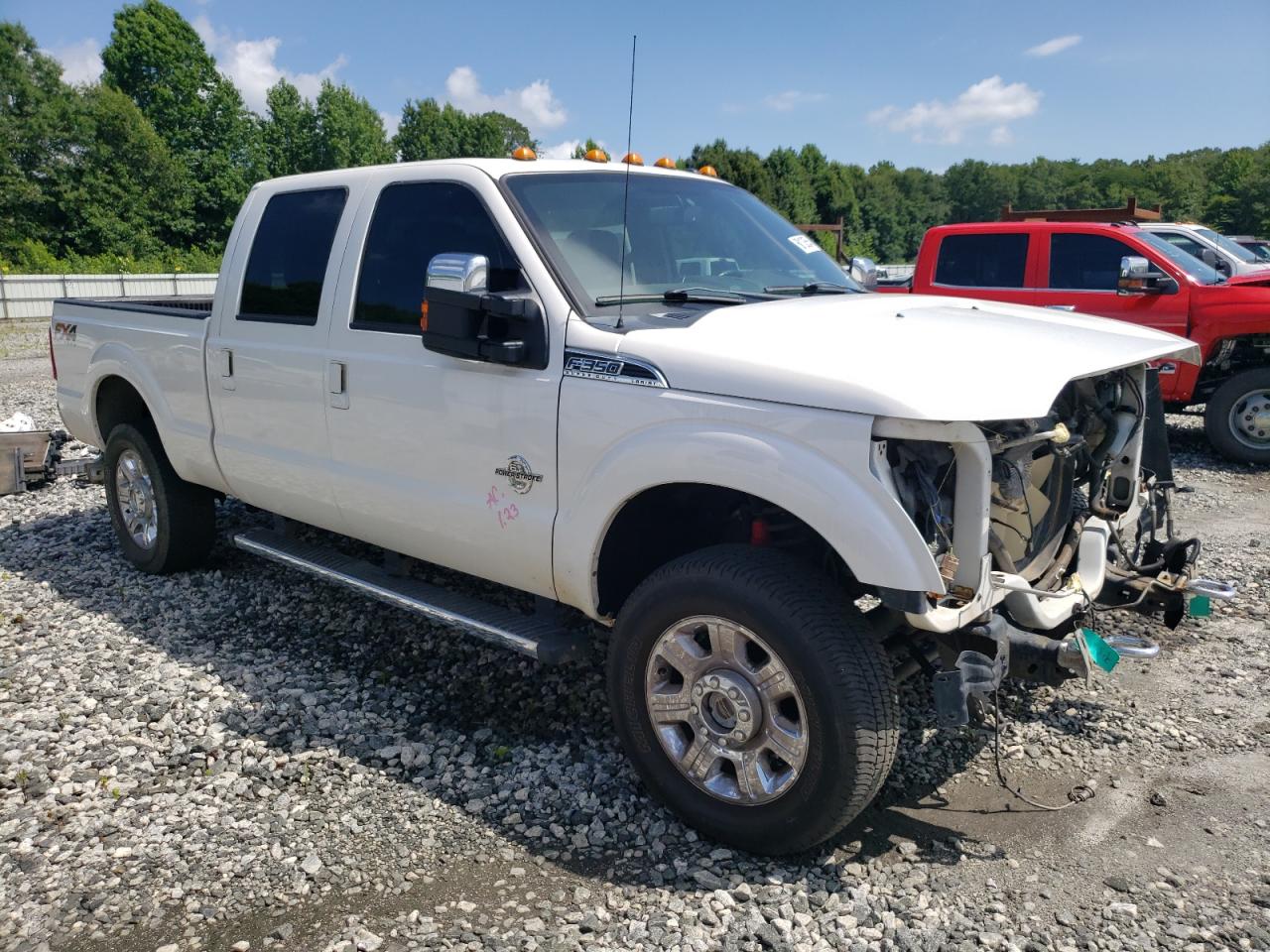2015 Ford F350 - Image 4