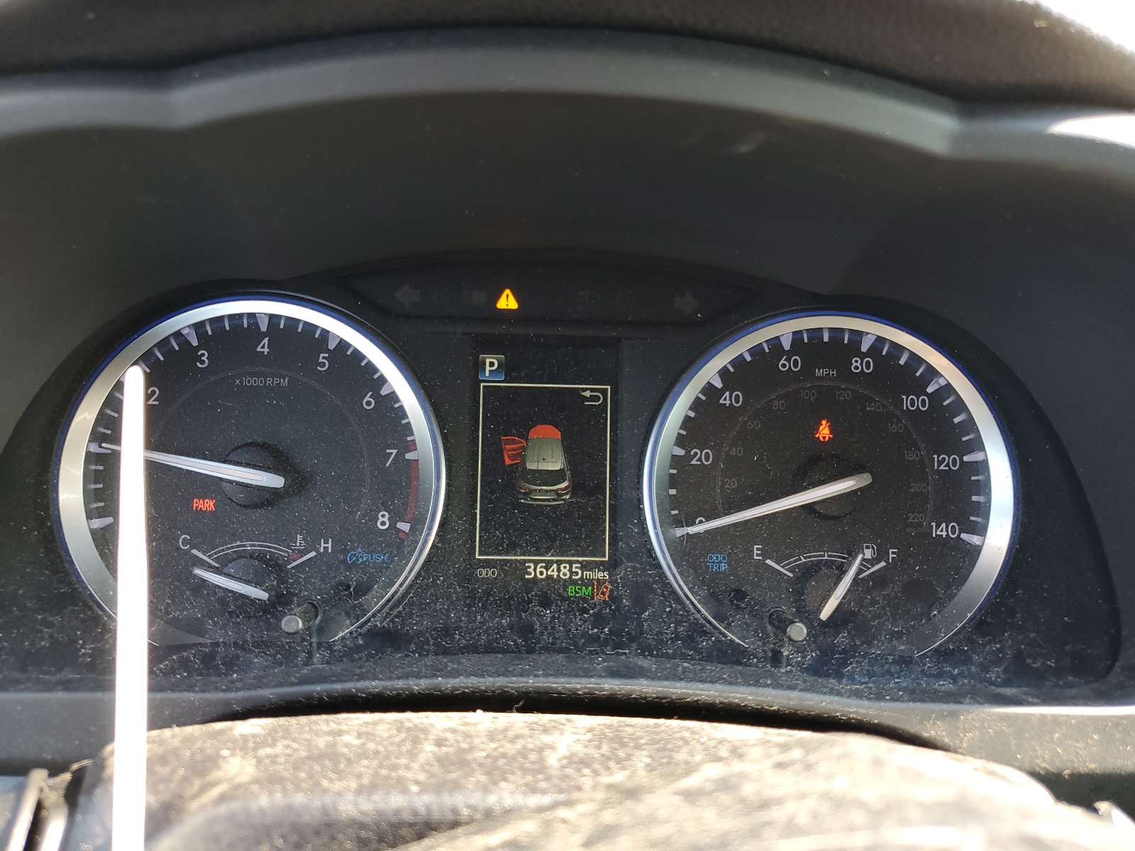 5TDJZRFH4KS702463 2019 Toyota Highlander Se