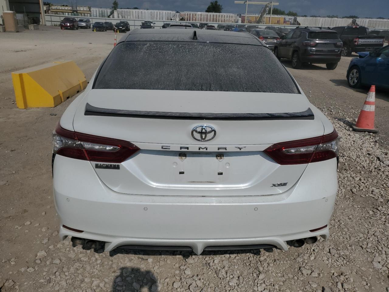 4T1B61HK1JU014076 2018 Toyota Camry Xse 4T1B61HK1JU014076 2018 Toyota Camry Xse