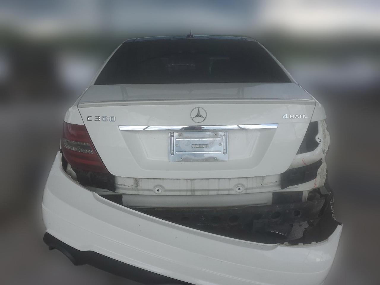 2012 Mercedes-Benz C 300 4Matic VIN: WDDGF8BB1CR235037 Lot: 62096824