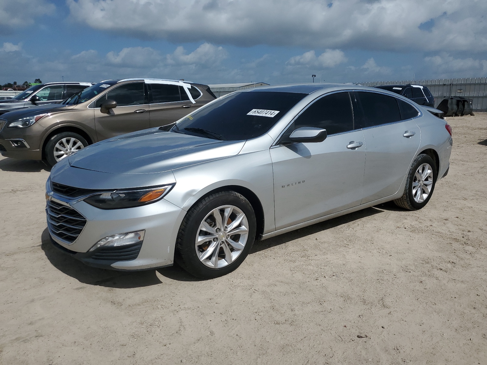 1G1ZD5STXKF122454 2019 Chevrolet Malibu Lt