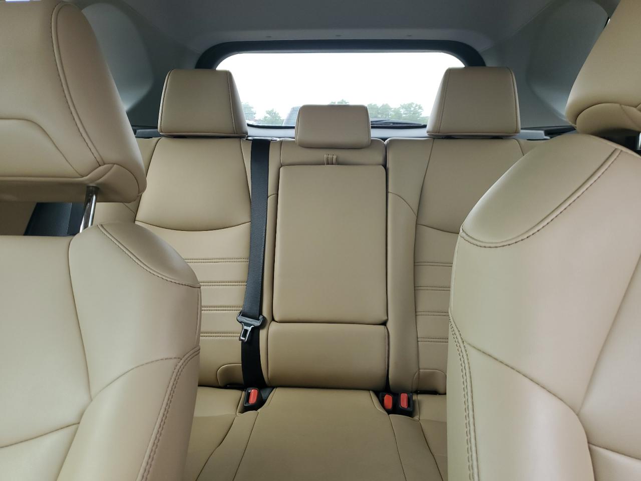 2020 Toyota Rav4 Xle Premium VIN: 2T3C1RFV8LW079404 Lot: 64362354