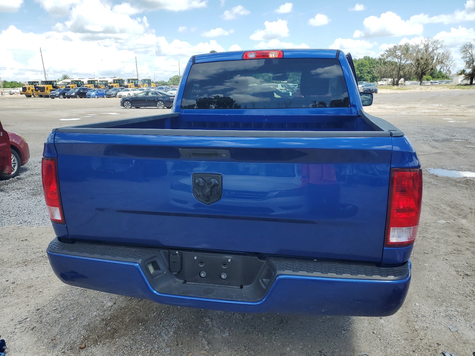 1C6RR6KGXJS292795 2018 Ram 1500 St
