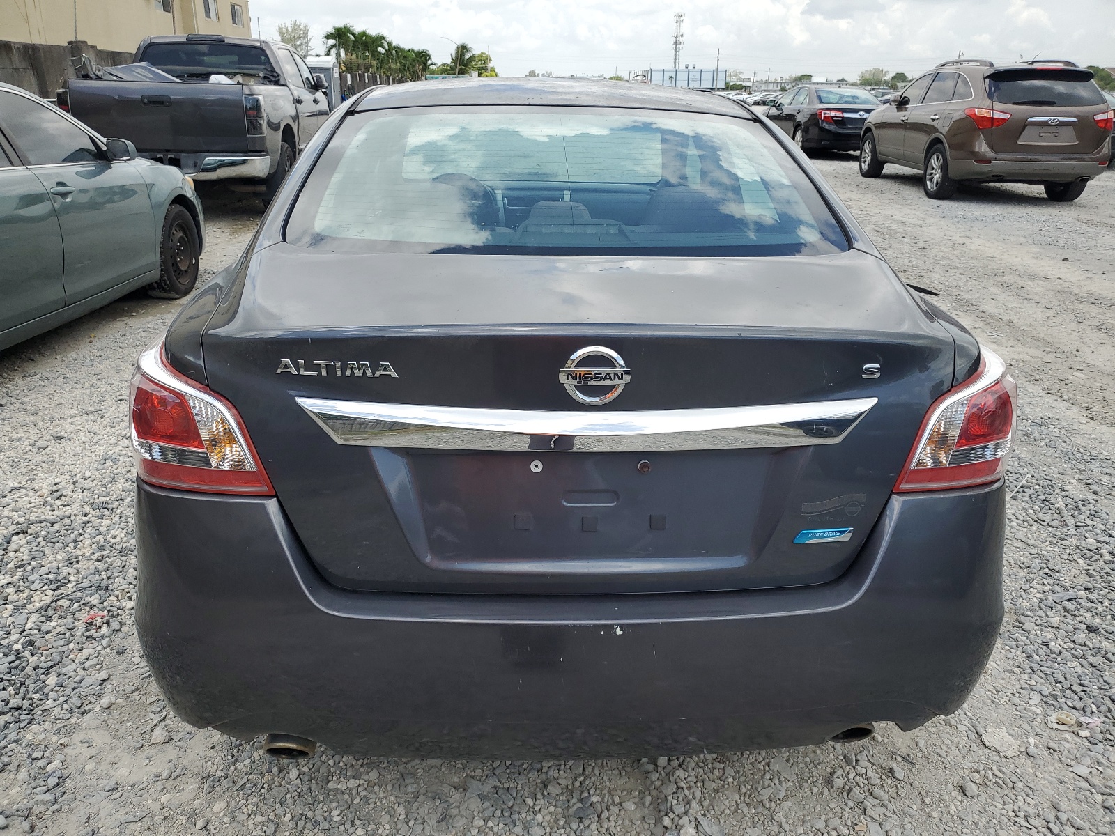 2013 Nissan Altima 2.5 vin: 1N4AL3AP1DC187591