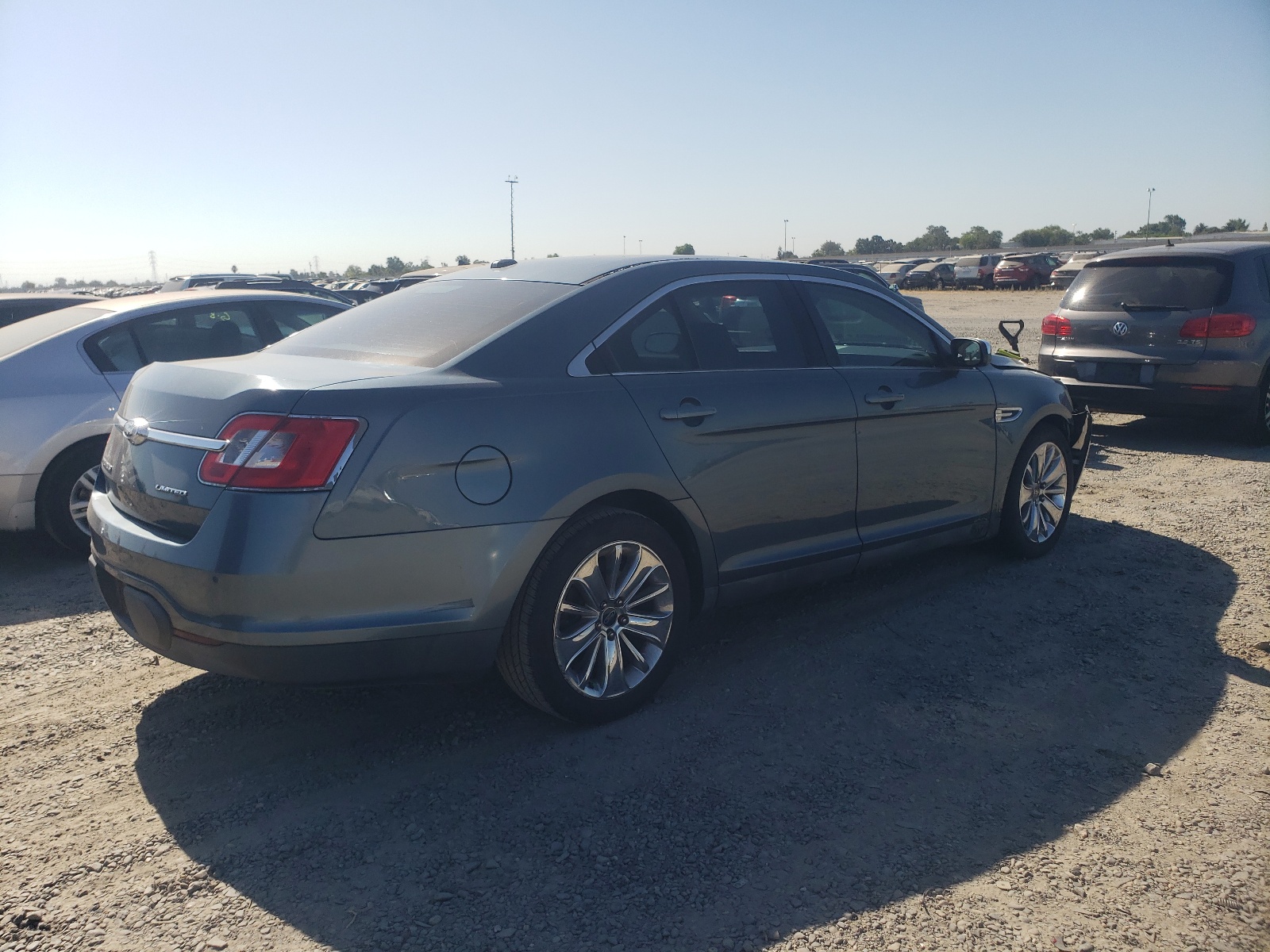 1FAHP2FW1AG159954 2010 Ford Taurus Limited