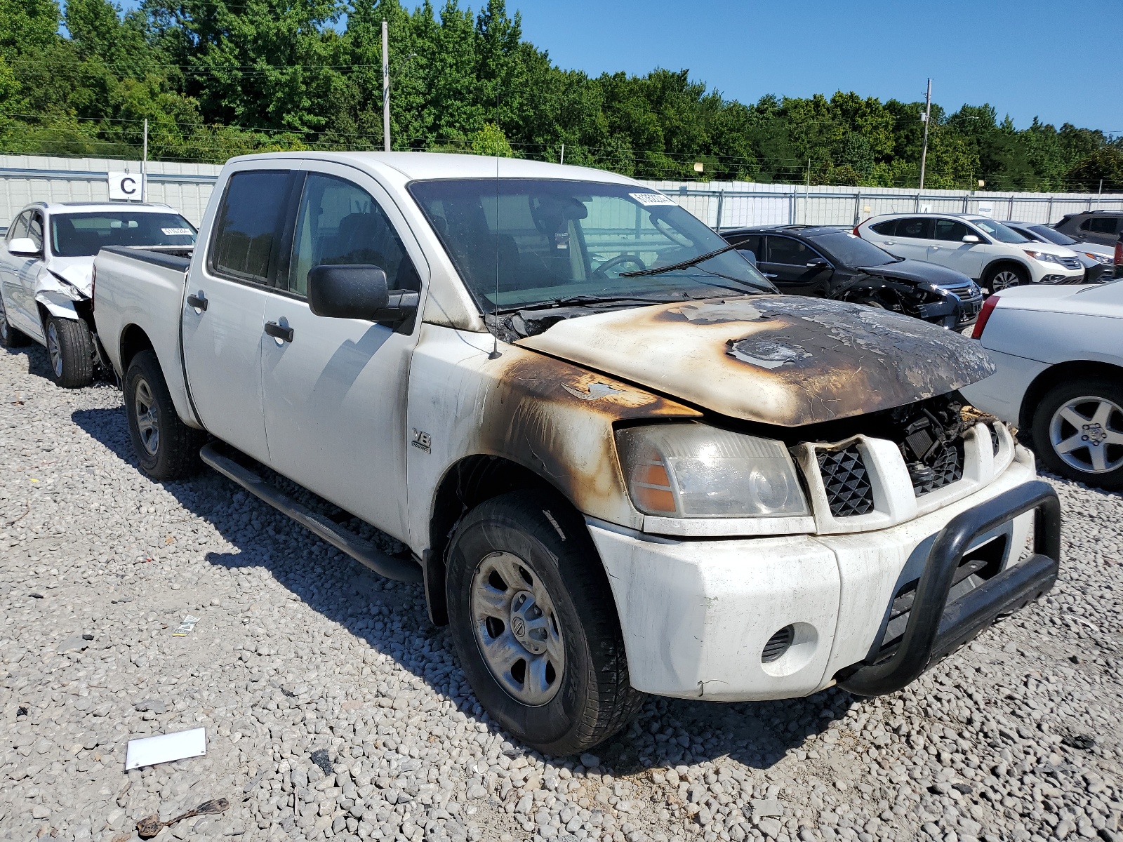 1N6AA07A34N537421 2004 Nissan Titan Xe