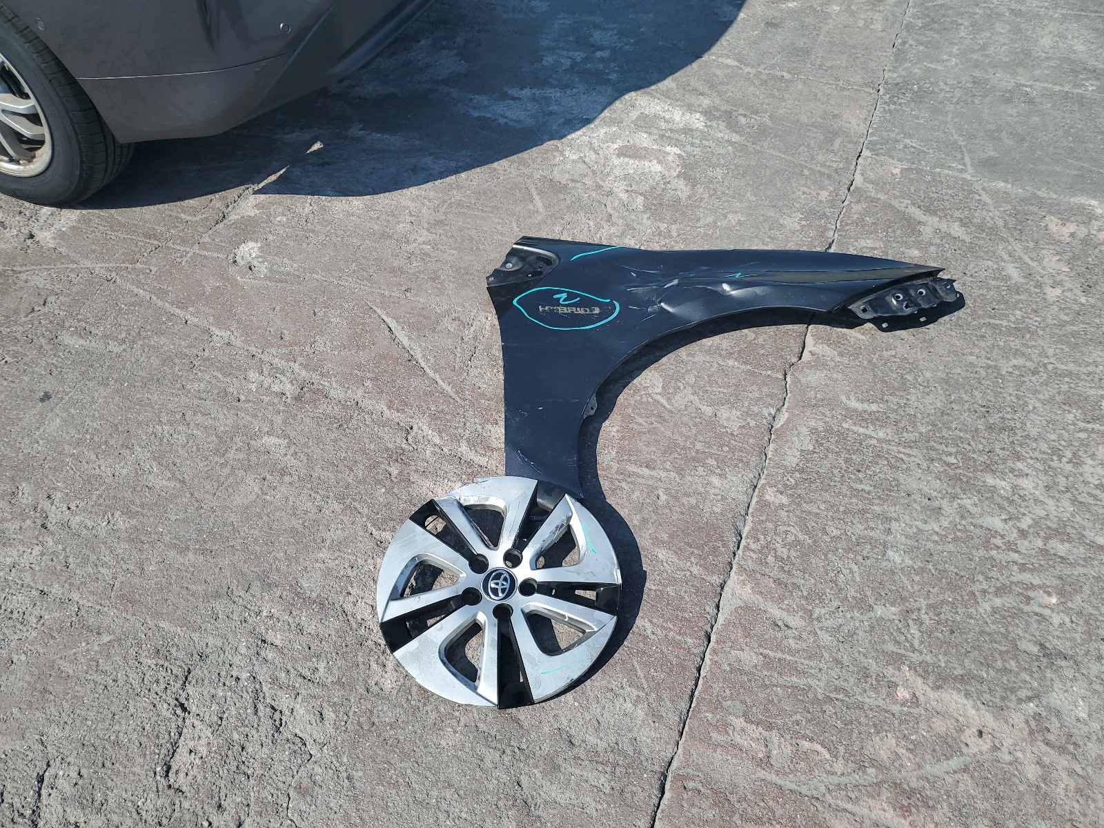 JTDKBRFU7H3578835 2017 Toyota Prius