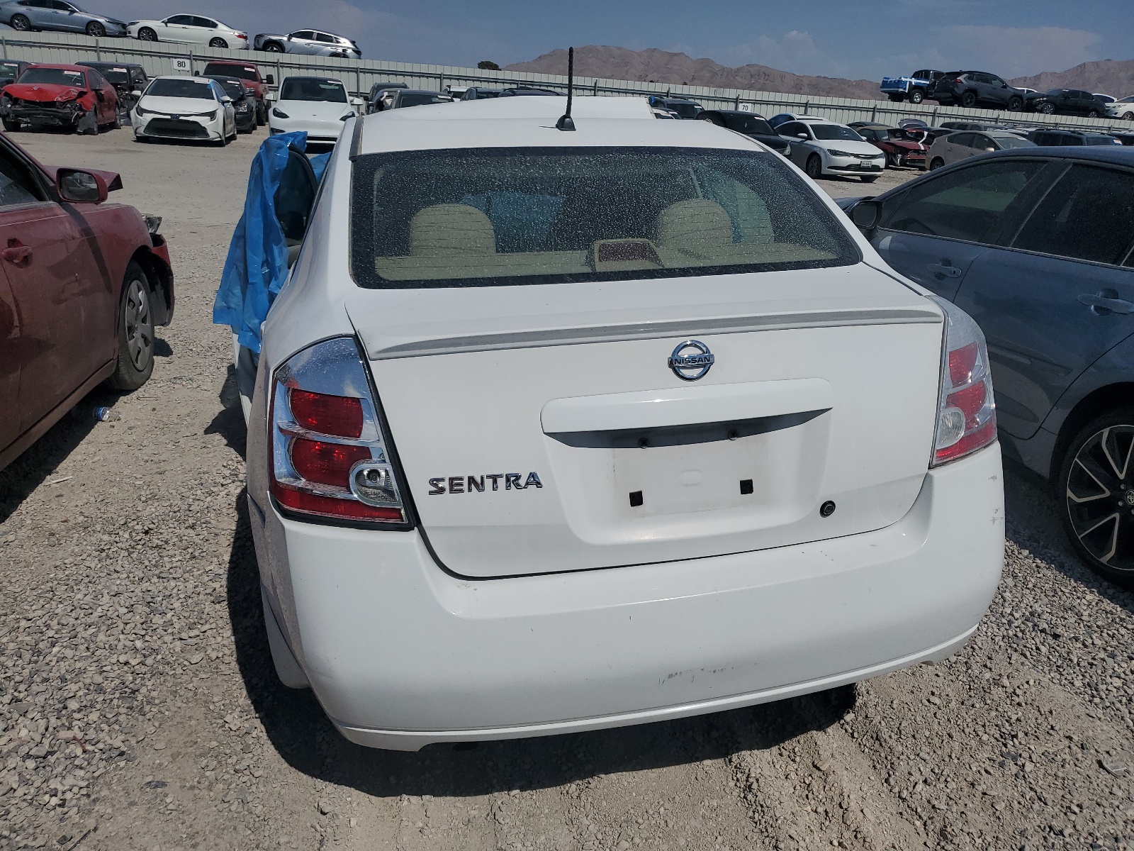 3N1AB61E38L681185 2008 Nissan Sentra 2.0