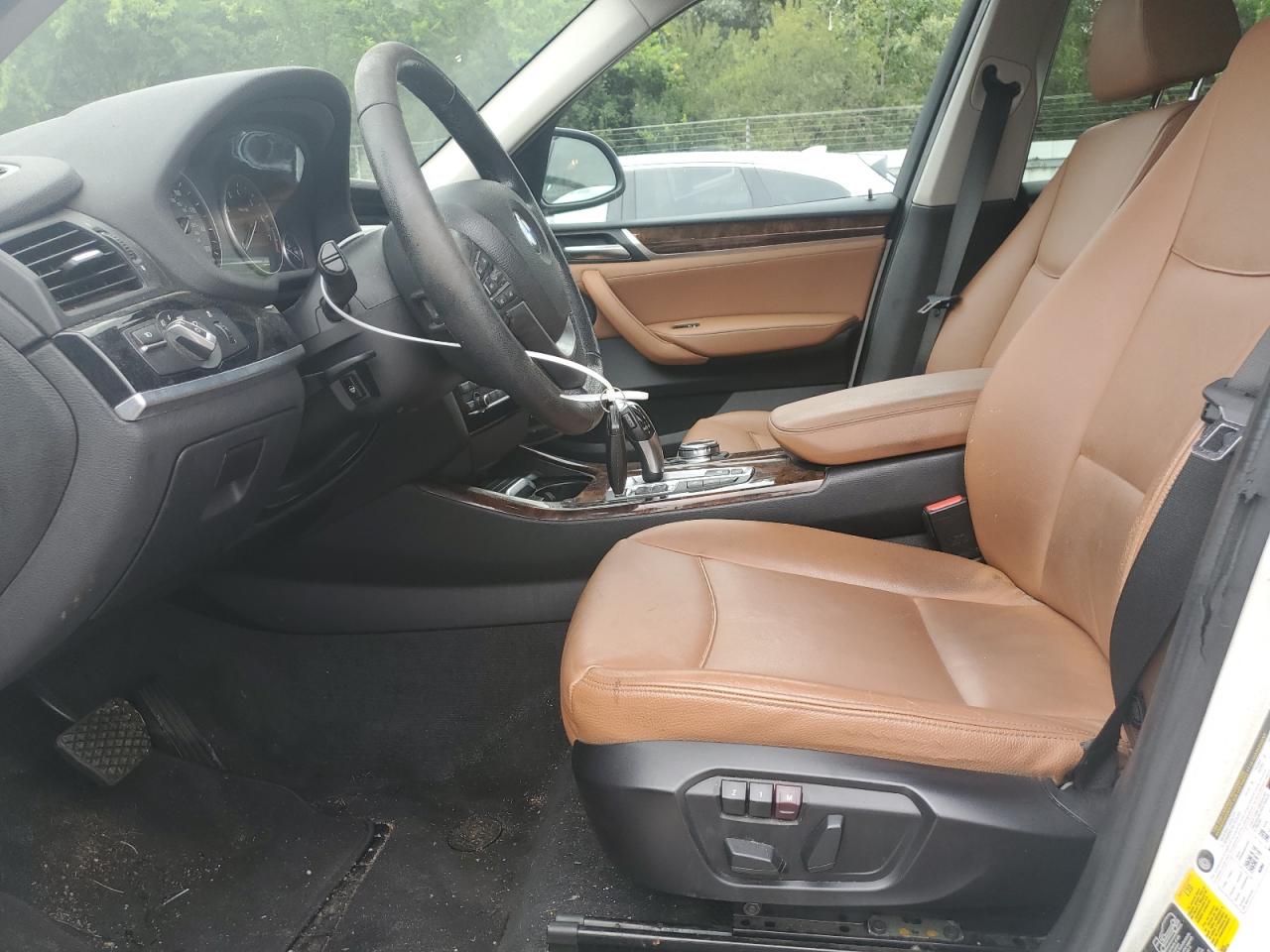 2015 BMW X3 xDrive28I VIN: 5UXWX9C55F0D45164 Lot: 64700384