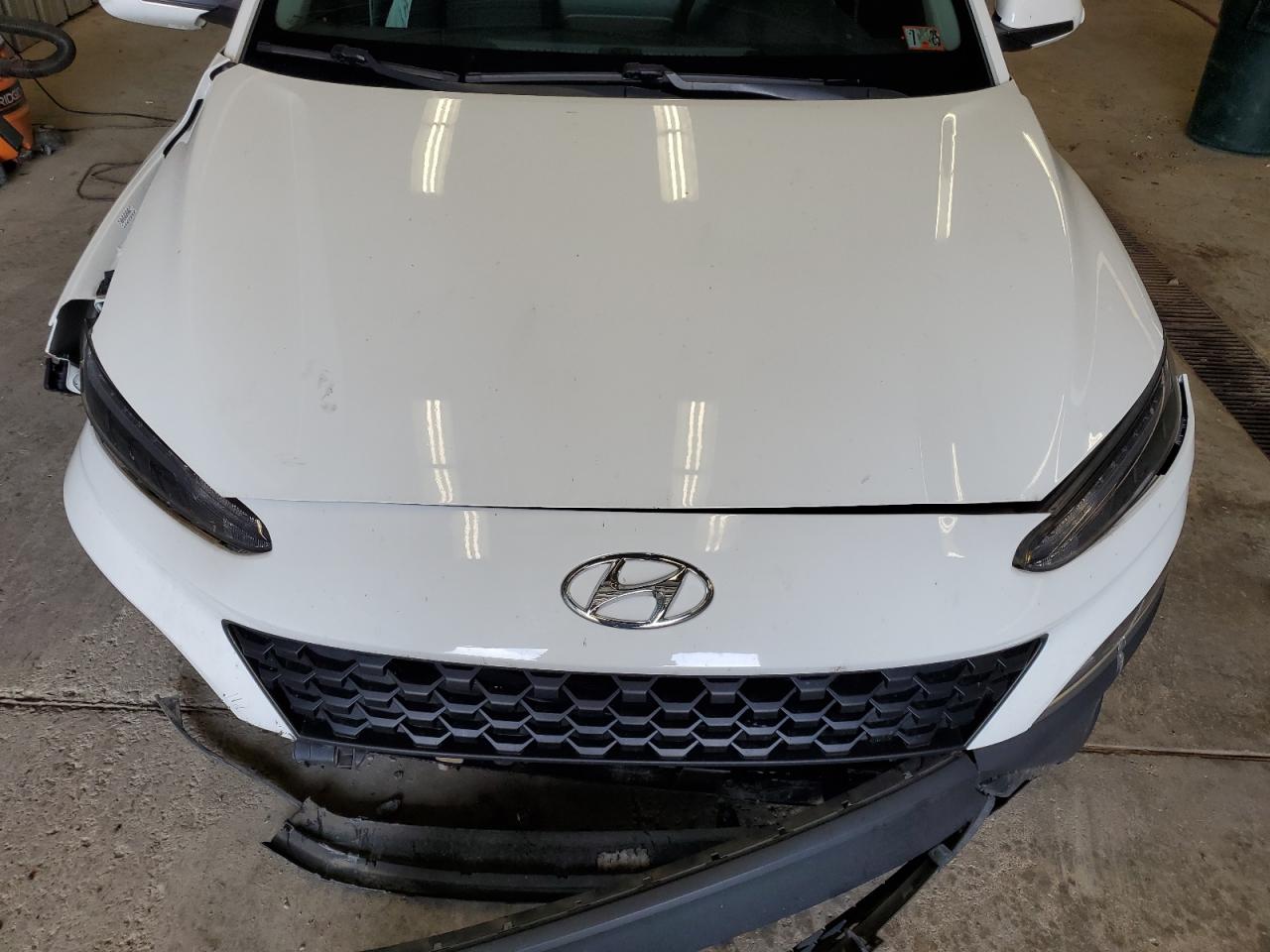 2022 Hyundai Kona Sel VIN: KM8K6CAB7NU761838 Lot: 64305474