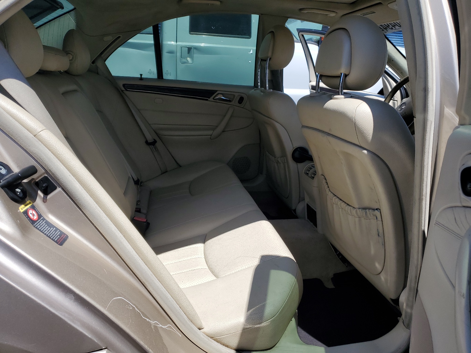 WDBRF84J55F646998 2005 Mercedes-Benz C 320 4Matic