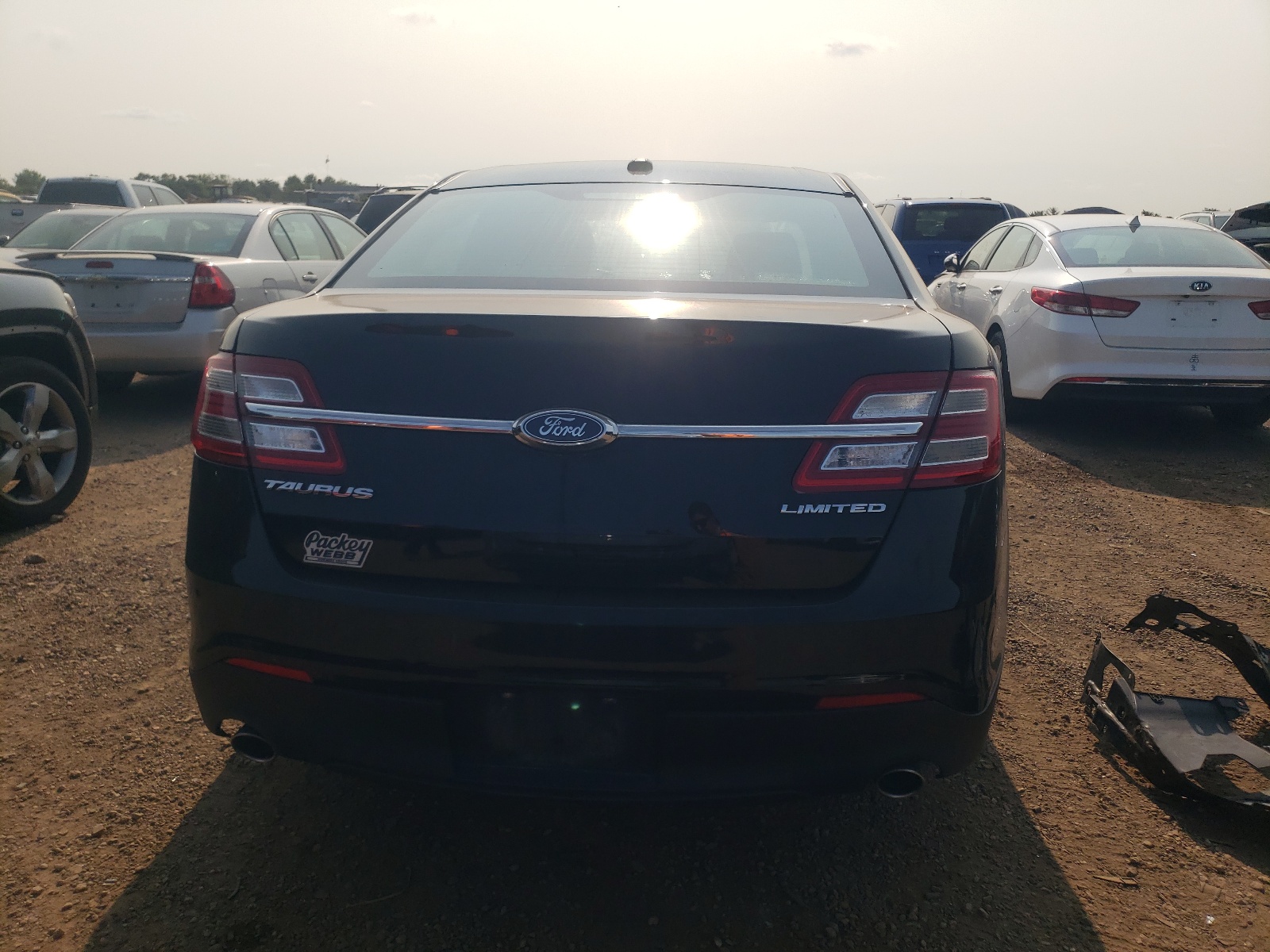 1FAHP2F89KG111606 2019 Ford Taurus Limited