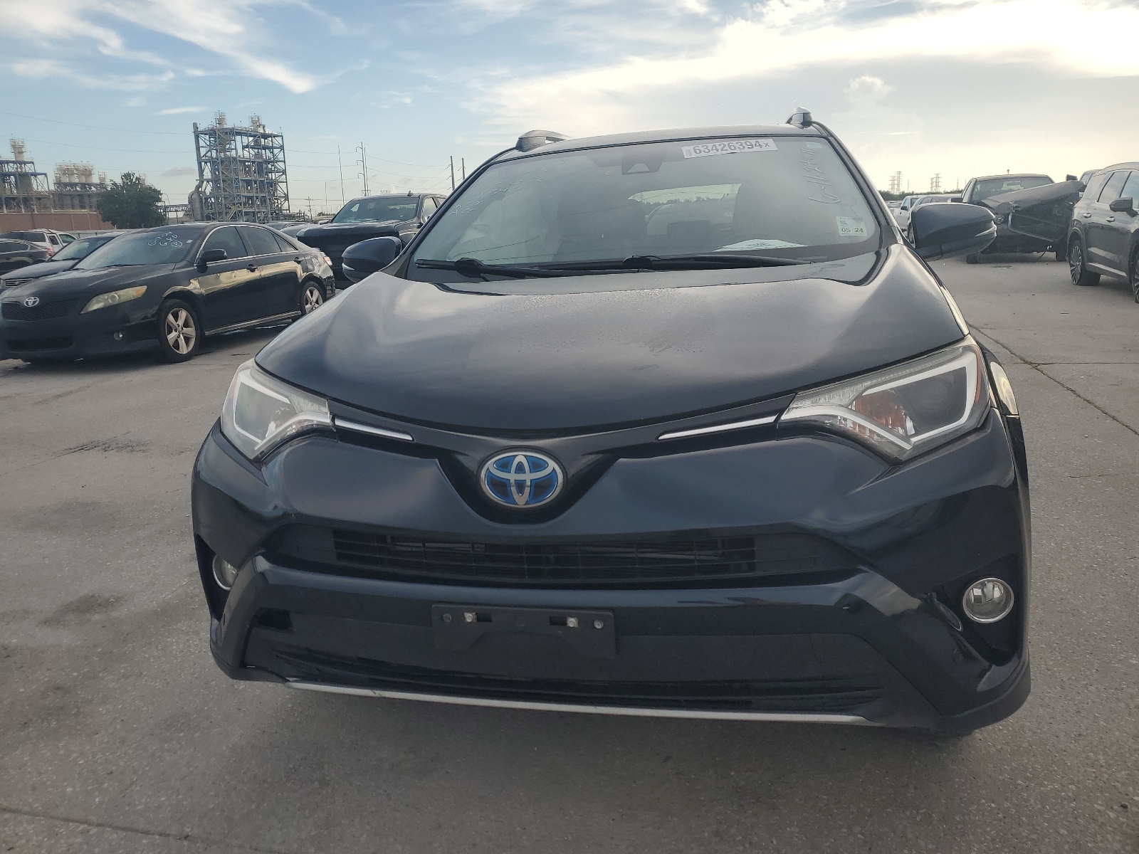 JTMRJREV9HD114547 2017 Toyota Rav4 Hv Le