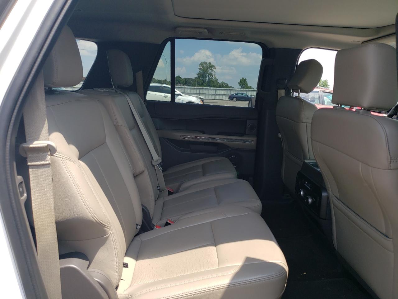 2019 Ford Expedition Max Xlt VIN: 1FMJK1JTXKEA12848 Lot: 62308584