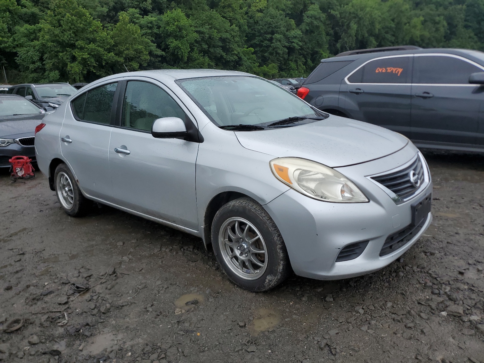 2013 Nissan Versa S vin: 3N1CN7AP1DL890054