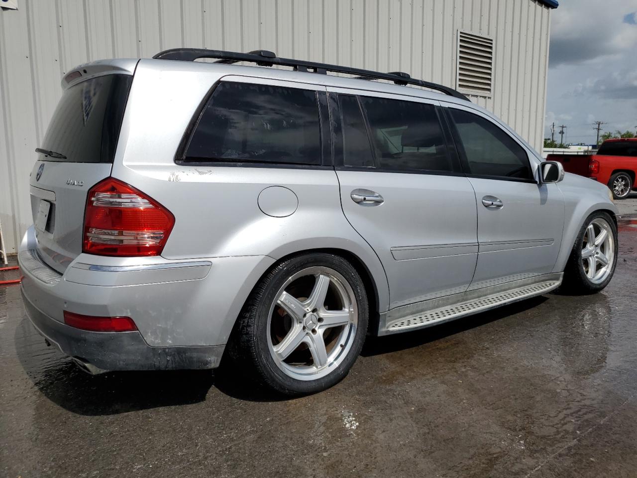 2008 Mercedes-Benz Gl 450 4Matic VIN: 4JGBF71E98A361092 Lot: 63318024