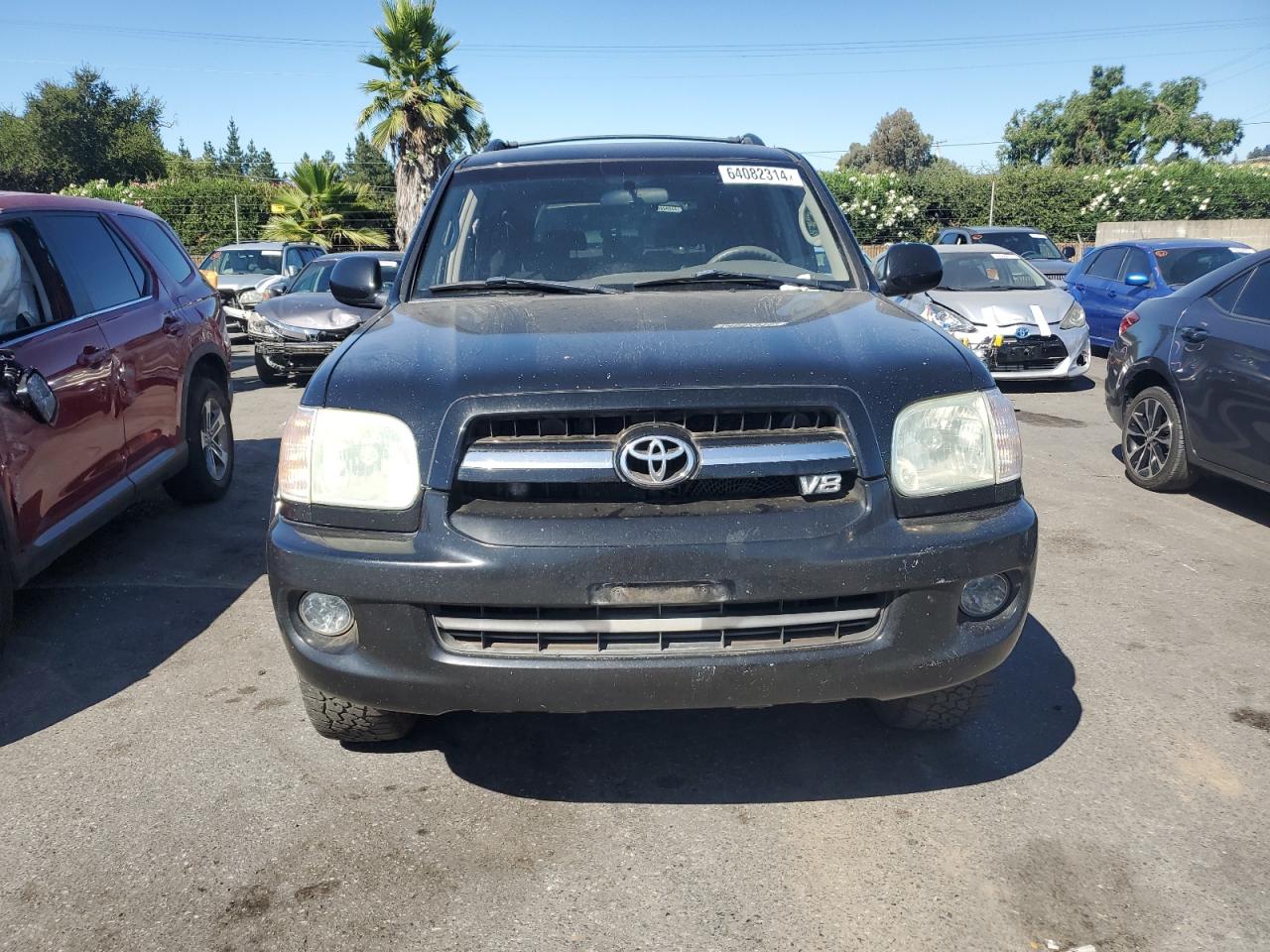 2005 Toyota Sequoia Sr5 VIN: 5TDZT34A75S245031 Lot: 64082314