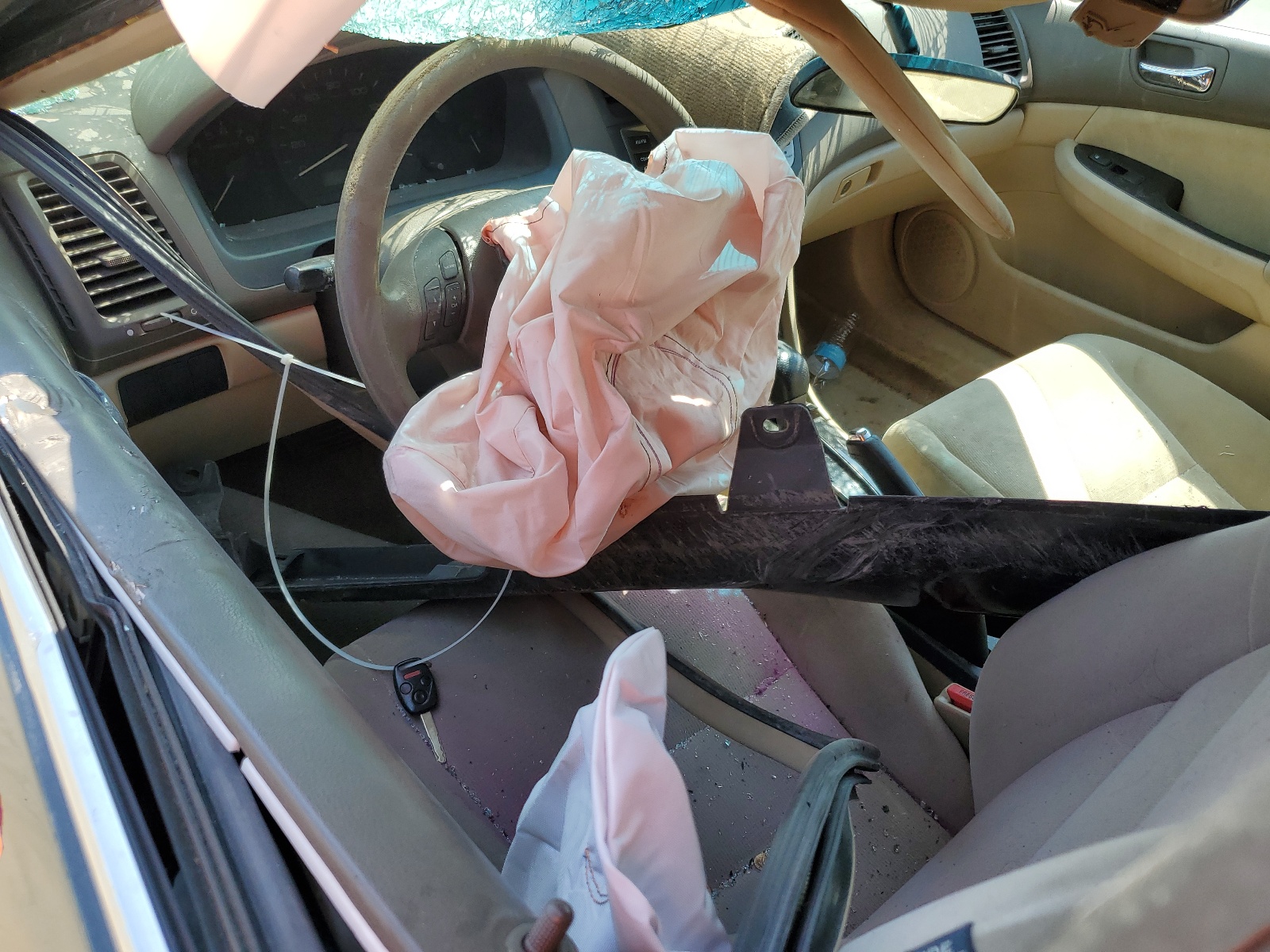 1HGCM56396A055972 2006 Honda Accord Se