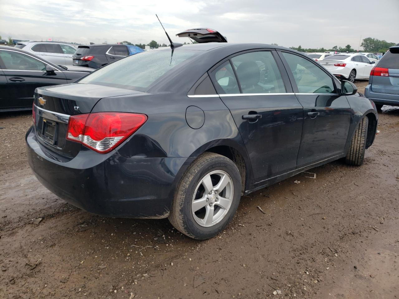 2012 Chevrolet Cruze - Image 3