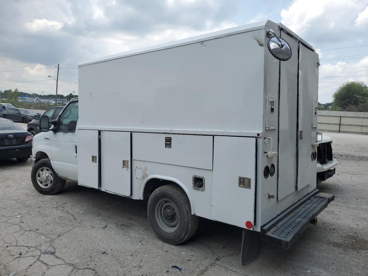 1FDWE3FL4EDA69932 2014 Ford Econoline E350 Super Duty Cutaway Van
