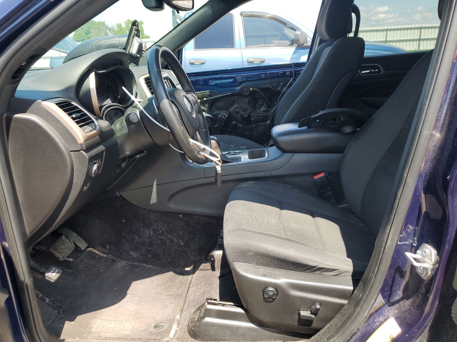 1C4RJFAG2HC701314 2017 Jeep Grand Cherokee Laredo