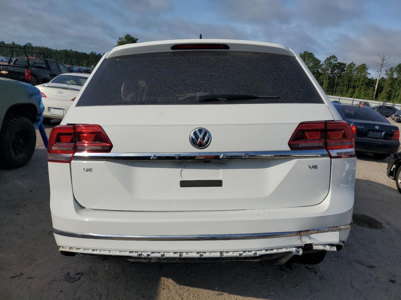 2018 Volkswagen Atlas Se VIN: 1V2FR2CA5JC582269 Lot: 64477054