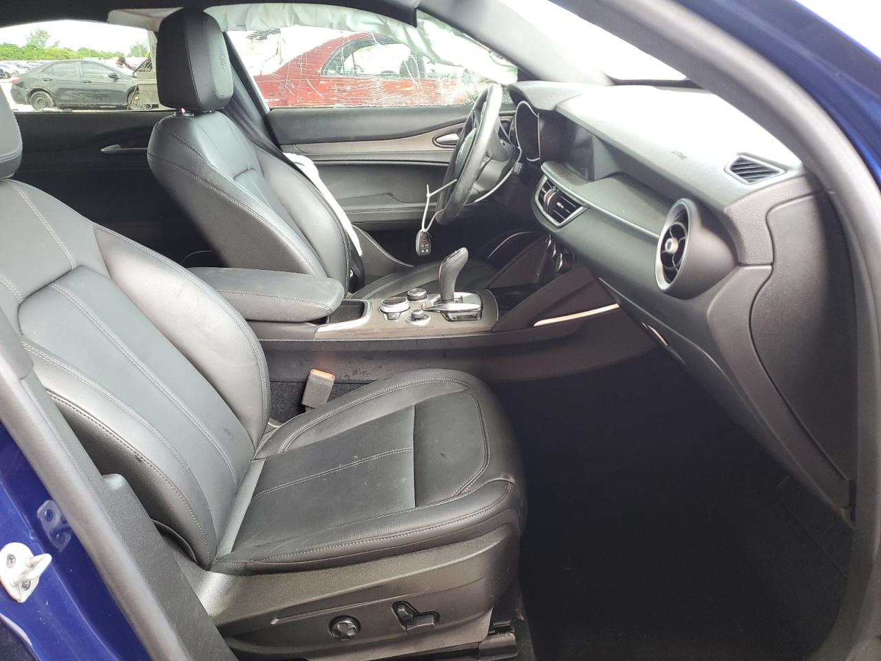 2022 Alfa Romeo Stelvio Ti VIN: ZASPAKBN8N7D39112 Lot: 61111254