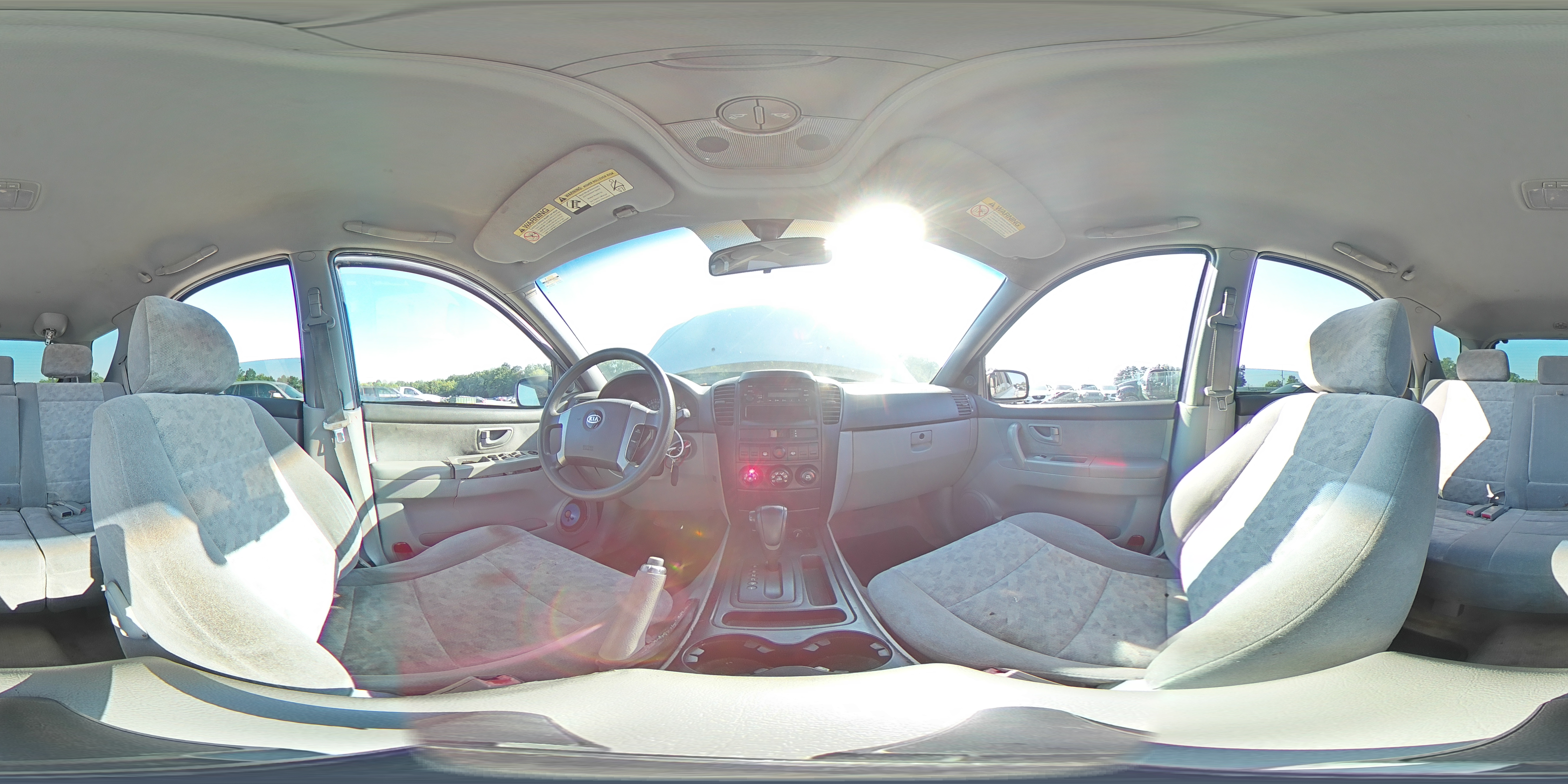 2004 Kia Sorento Ex VIN: KNDJD733045287288 Lot: 61608234