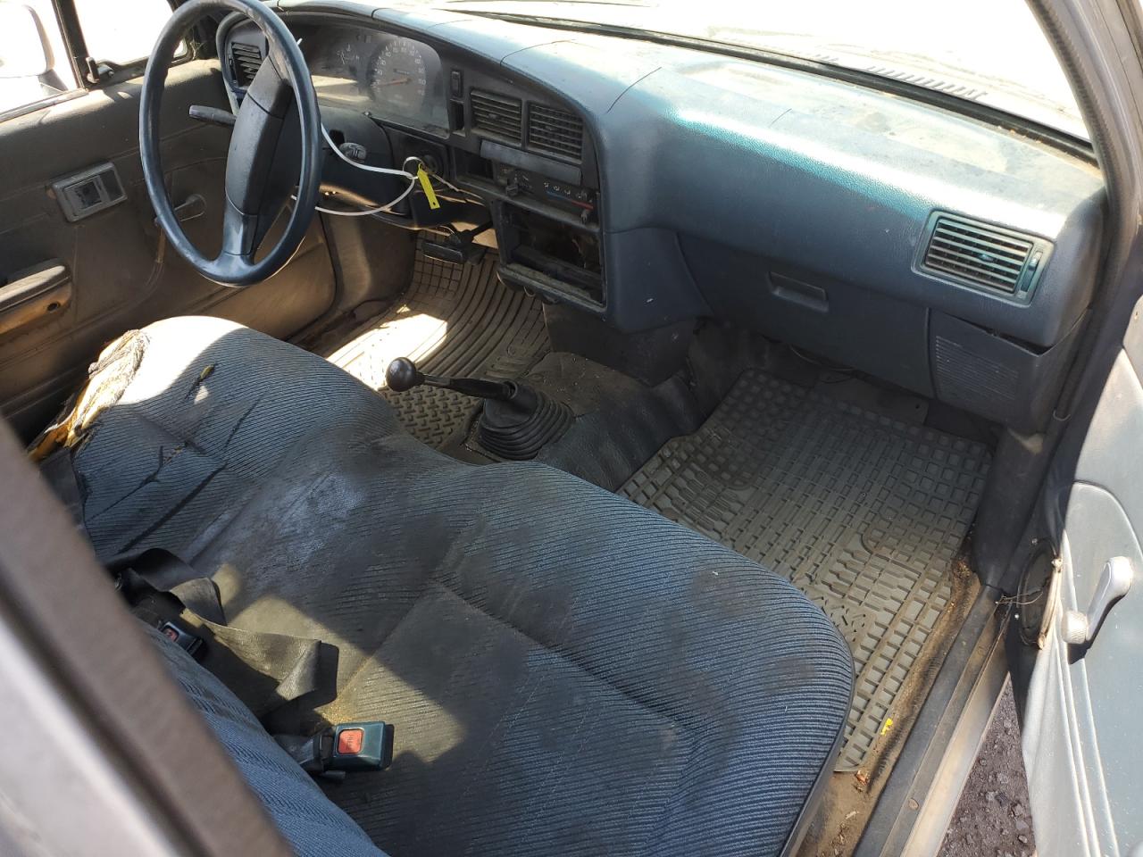 1989 Toyota Pickup 1/2 Ton Short Wheelbase Dlx VIN: JT4RN81P8K0006747 Lot: 60760834