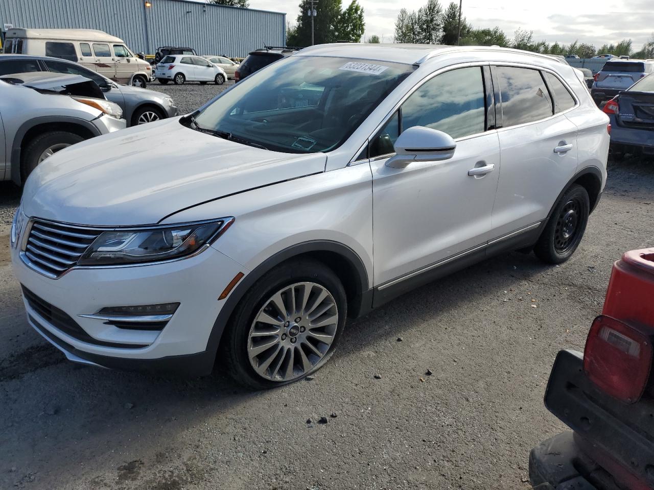 5LMCJ3C99GUJ03192 2016 Lincoln Mkc Reserve