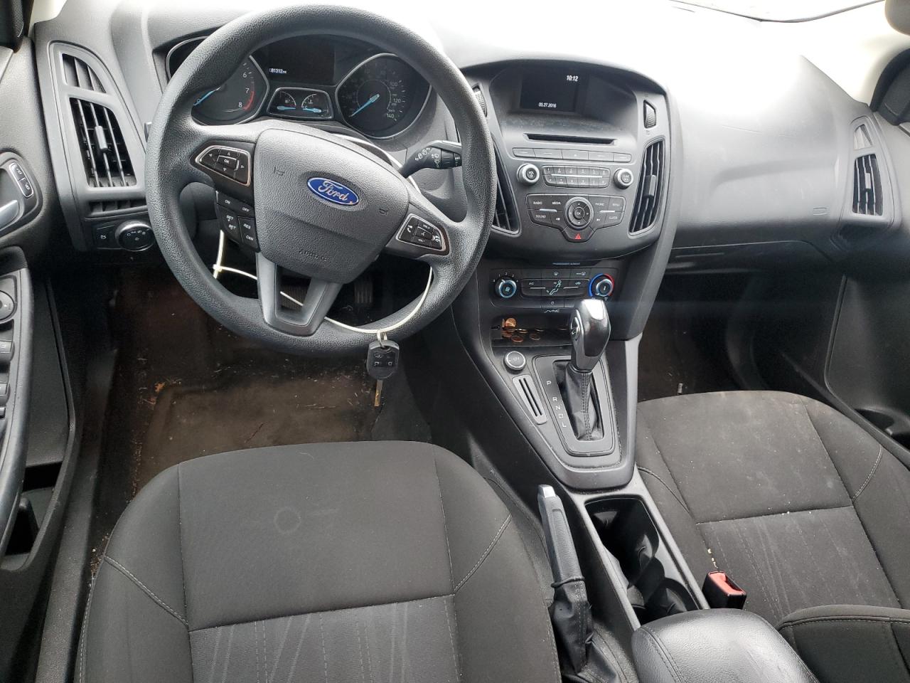 1FADP3K2XGL232374 2016 Ford Focus Se