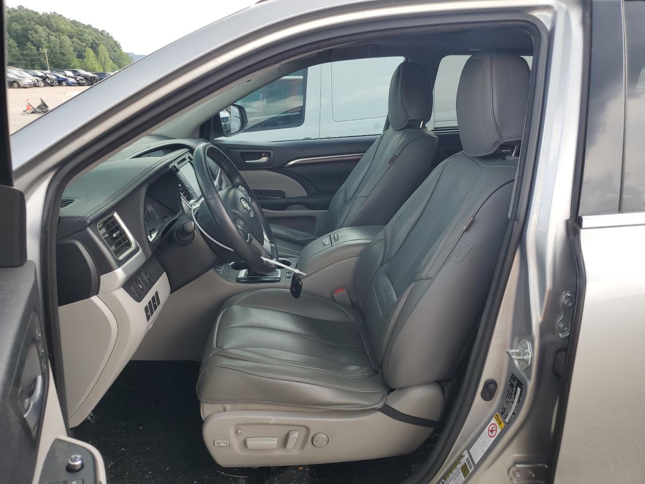 2015 Toyota Highlander Limited VIN: 5TDDKRFH8FS122852 Lot: 62862034