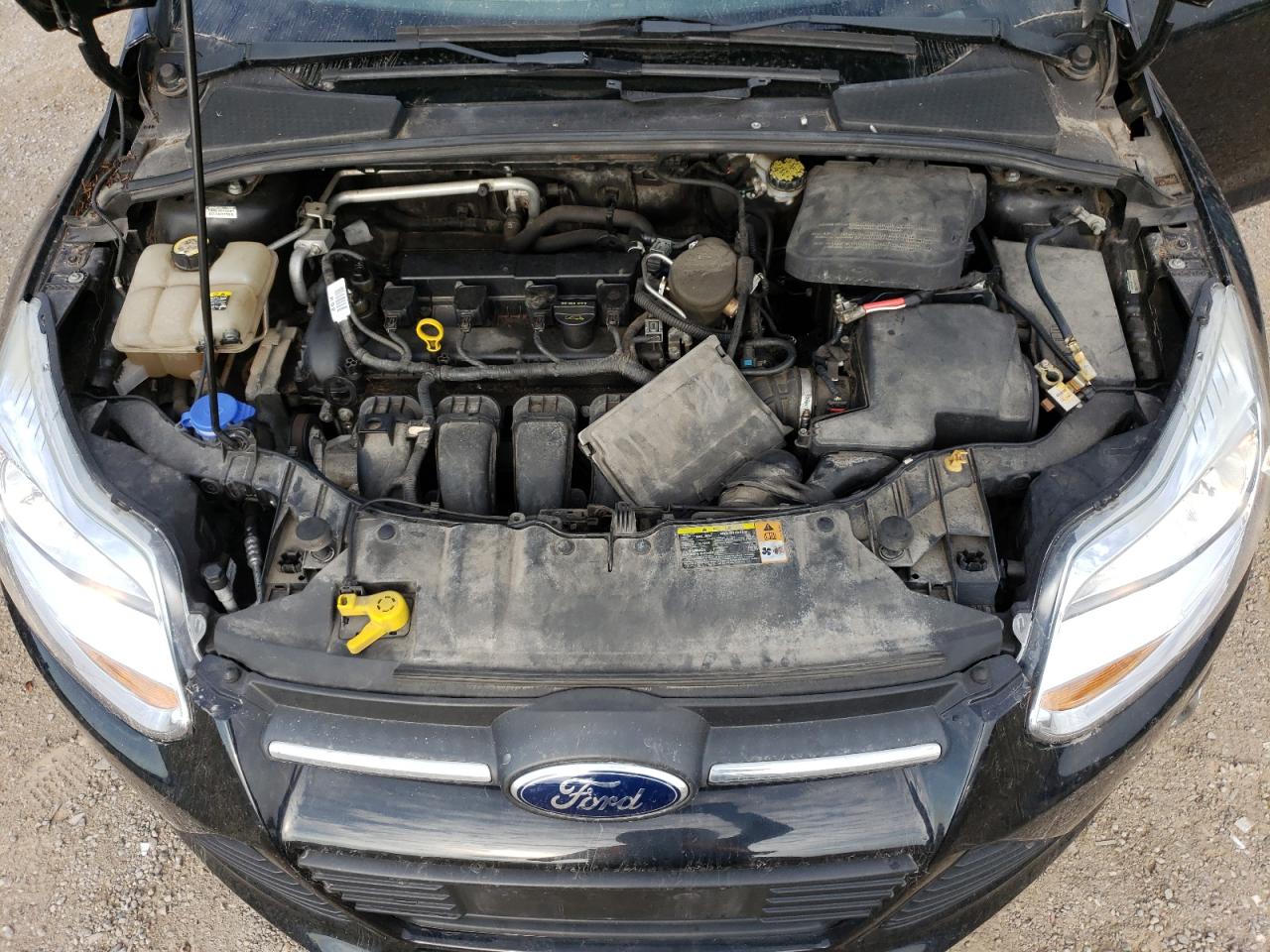 1FAHP3F28CL398480 2012 Ford Focus Se