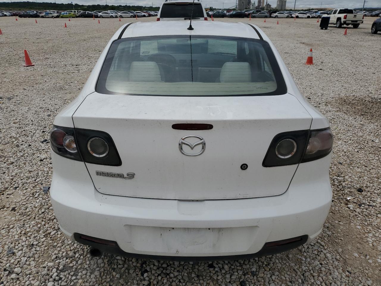2007 Mazda 3 I VIN: JM1BK12F471717175 Lot: 63125334