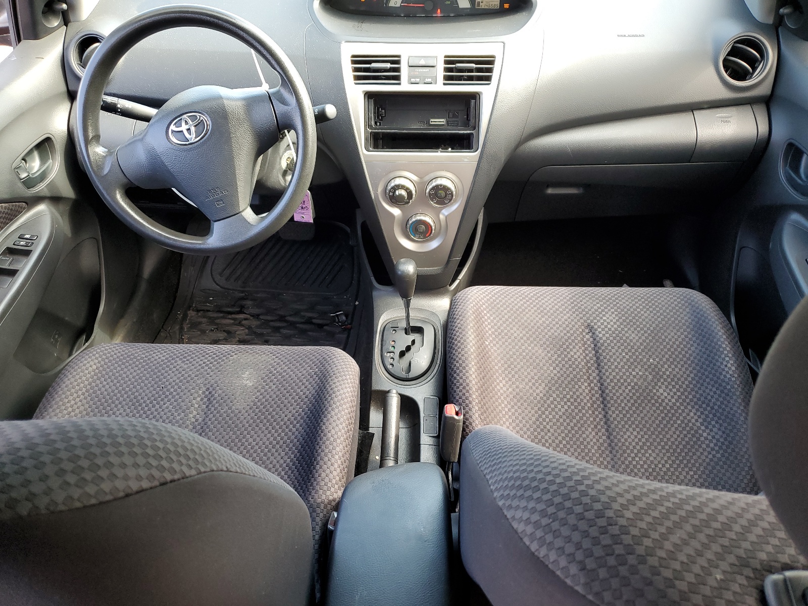 JTDBT923784033139 2008 Toyota Yaris