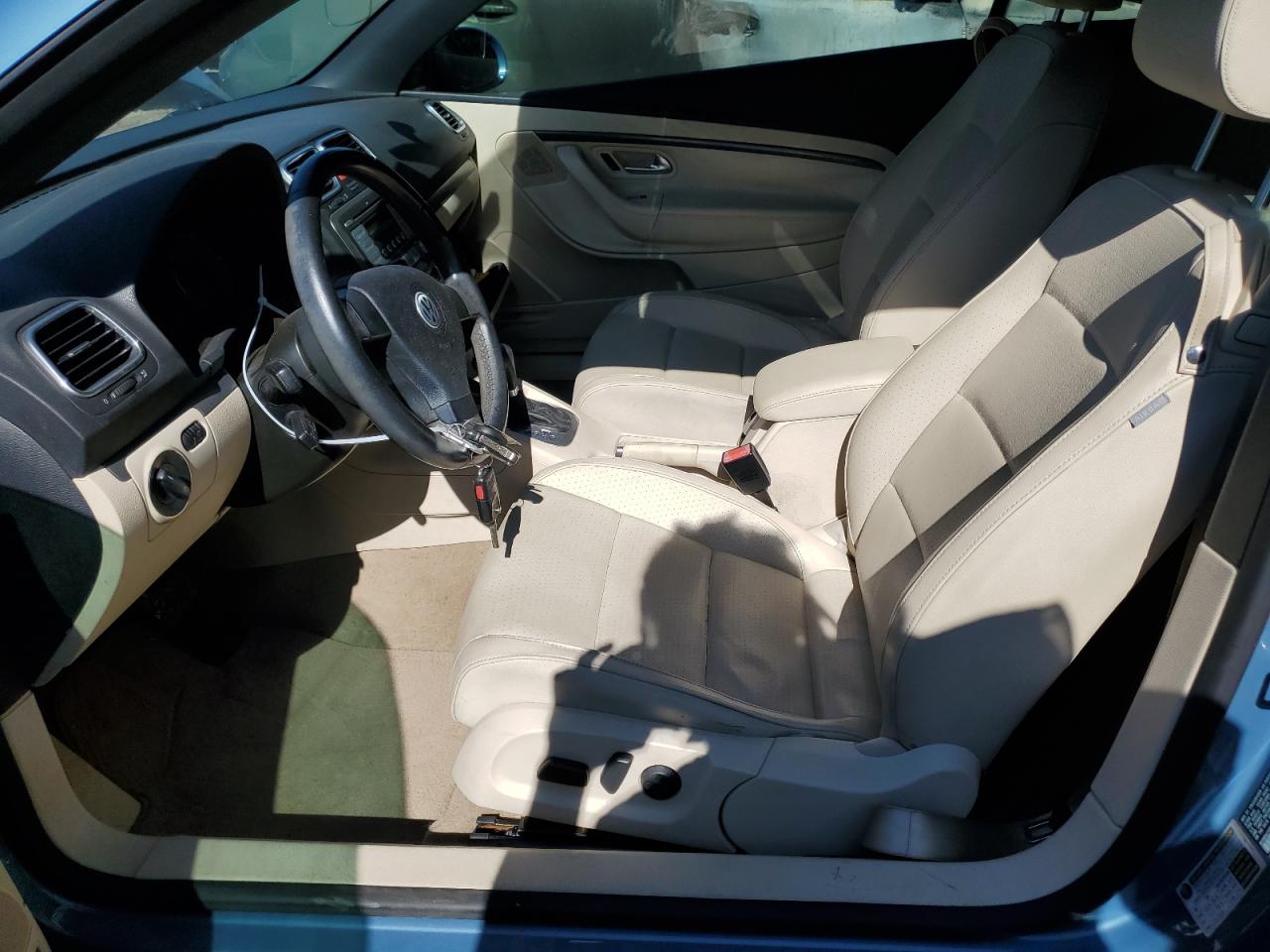 2007 Volkswagen Eos 2.0T VIN: WVWBA71F07V007917 Lot: 63999564