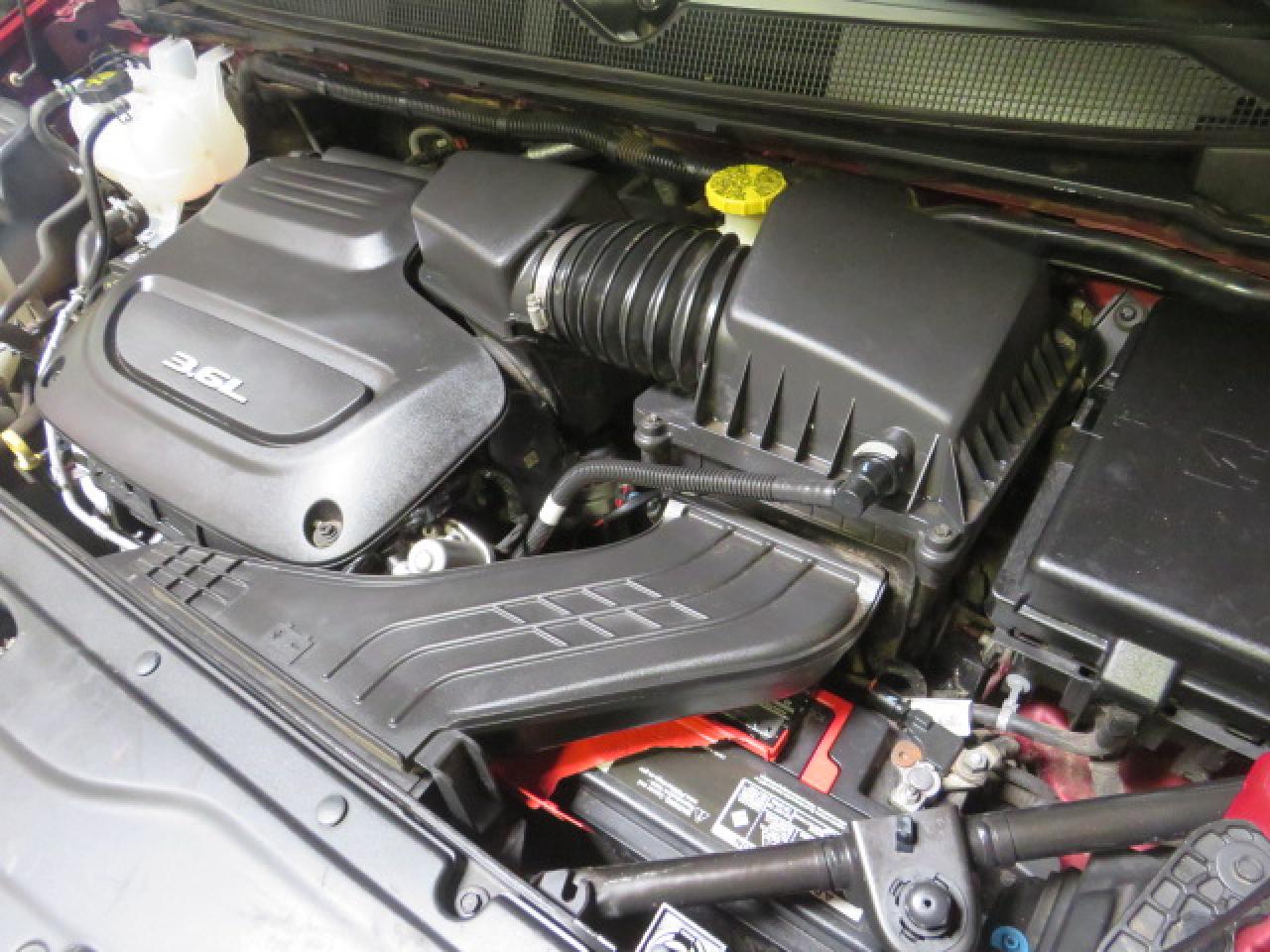 2018 Chrysler Pacifica - Image 7