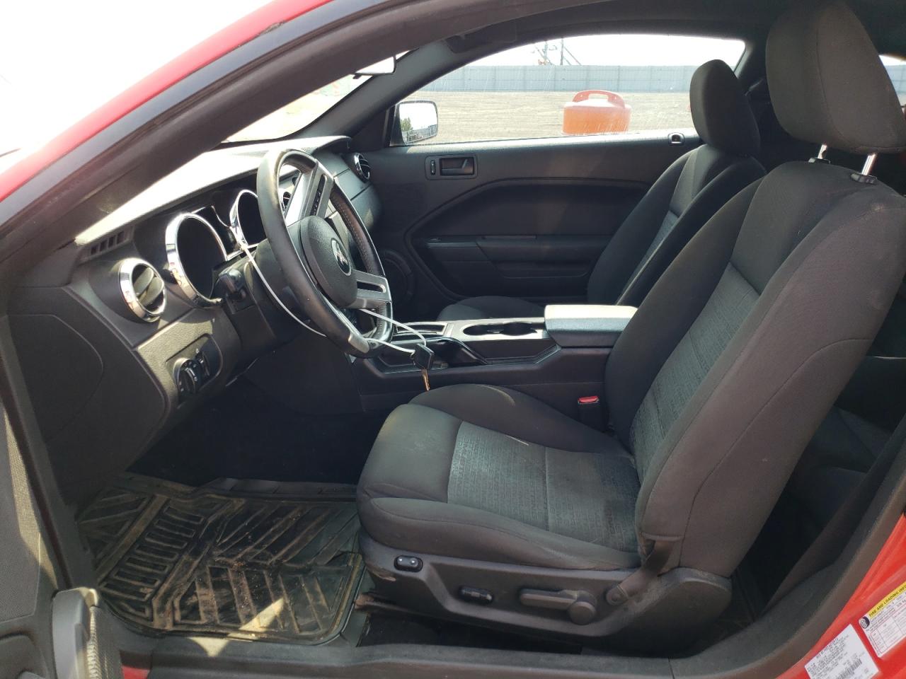 2006 Ford Mustang - Image 7